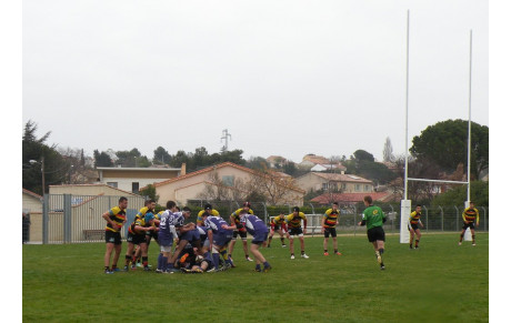 Les juniors s'arrêtent en quart ....