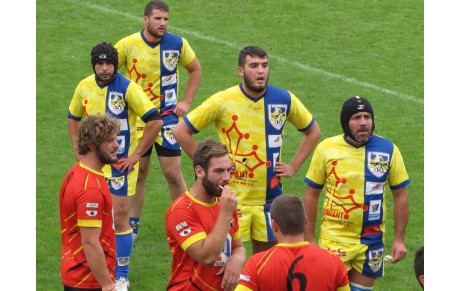 Sigean Port la nouvelle à René Char ....et les jeunes à St Clément la rivière !
